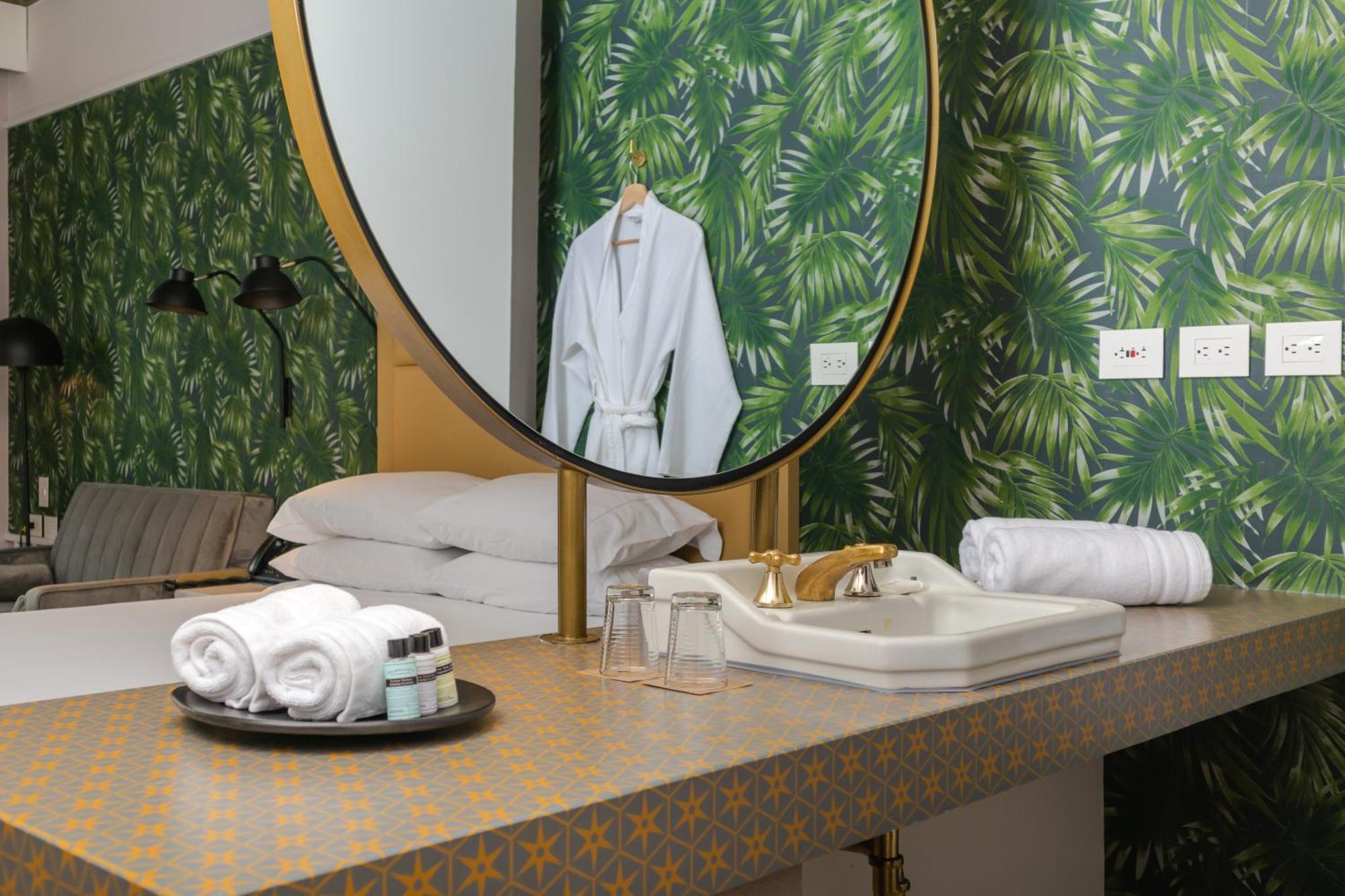 Hotel Faranda Collection Barranquilla, A Member Of Radisson Individuals Barranquilla  Exteriér fotografie Bathroom